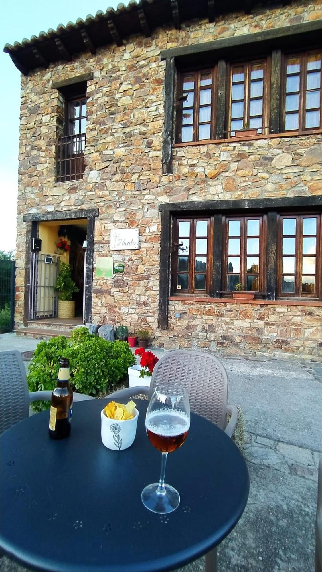 Al Viento, Alojamiento & Turismo Rural Pradena Del Rincon Eksteriør bilde