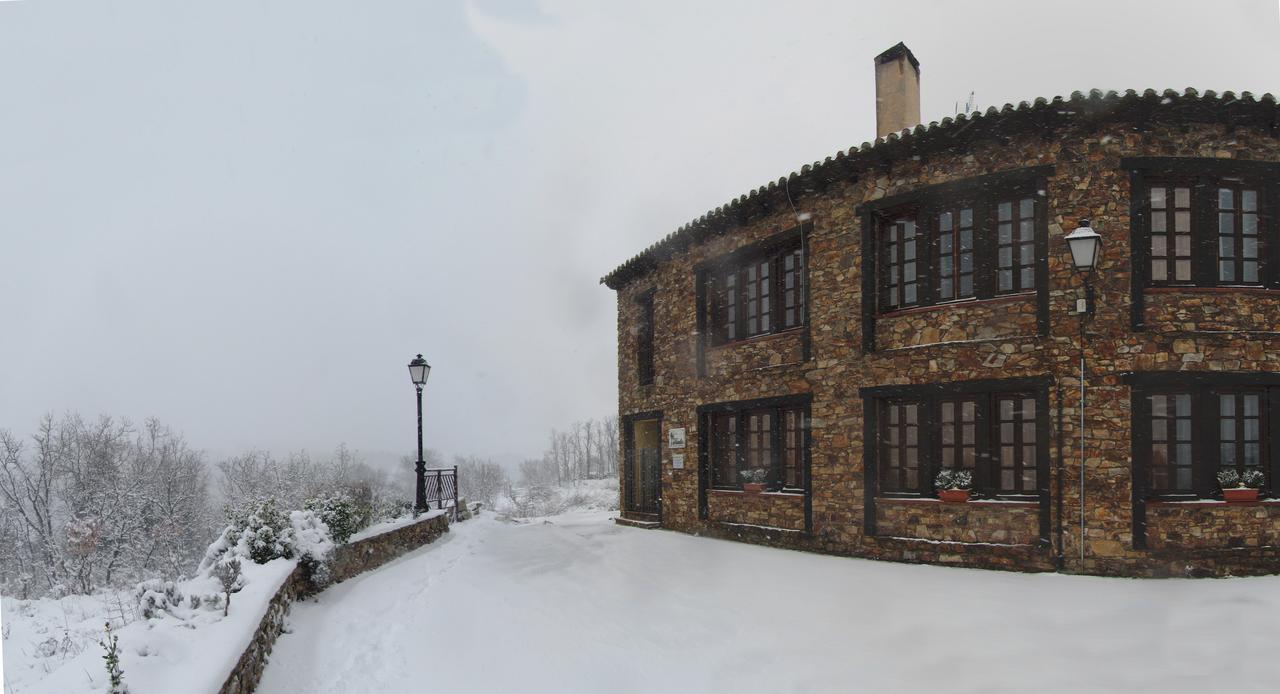 Al Viento, Alojamiento & Turismo Rural Pradena Del Rincon Eksteriør bilde